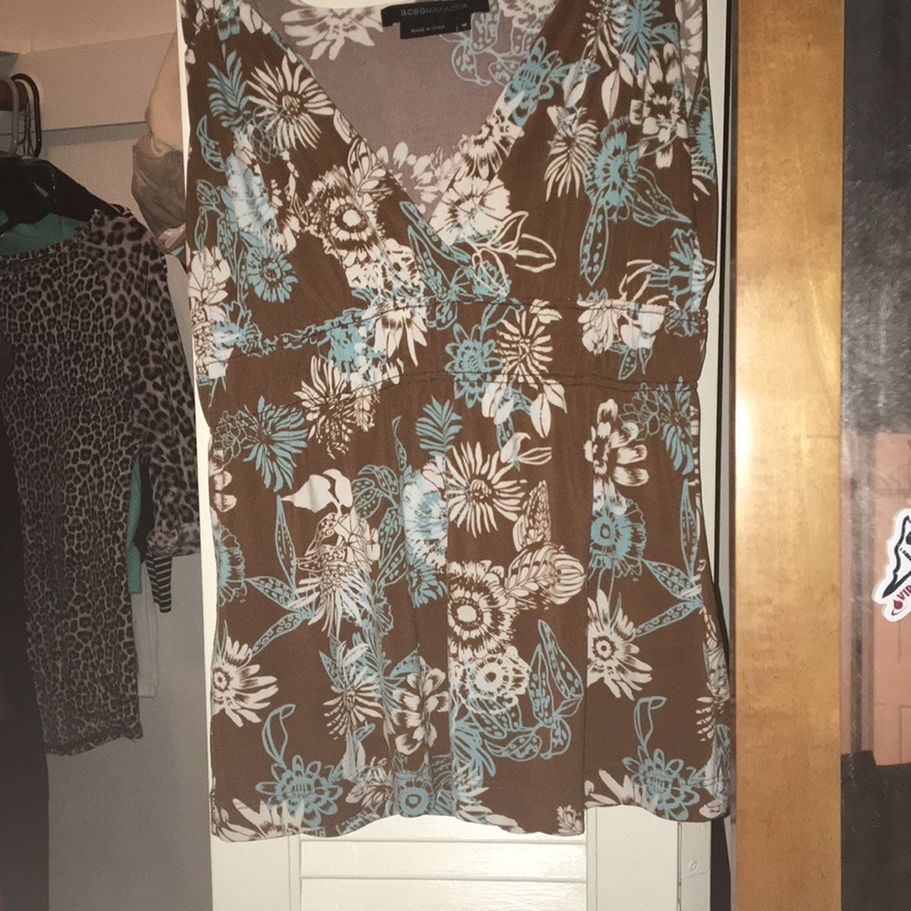 BCBG MAXAZIRA top